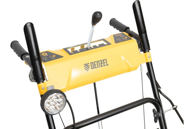 Бензиновая снегоуборочная машина DENZEL SBM 610 в Екатеринбурге