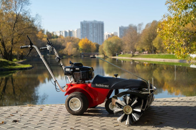 Подметально-уборочная машина TIELBUERGER TK38 (двигатель Honda GCV160) в Екатеринбурге