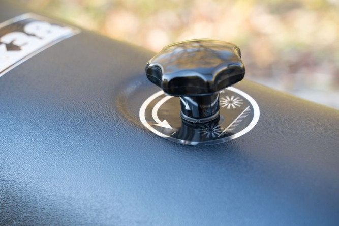 Подметально-уборочная машина TIELBUERGER TK38 (двигатель Honda GCV160) в Екатеринбурге