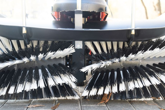 Подметально-уборочная машина TIELBUERGER TK38 (двигатель Honda GCV160) в Екатеринбурге