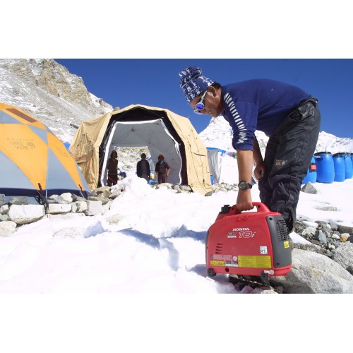 Бензиновый генератор Honda EU 10i в Екатеринбурге