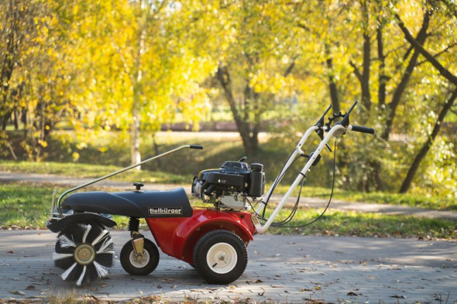 Подметально-уборочная машина TIELBUERGER TK48 (двигатель Honda GCV160) в Екатеринбурге