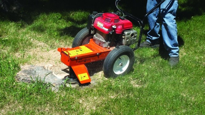 Измельчитель пней BEAR CAT ECHO SG340 в Екатеринбурге