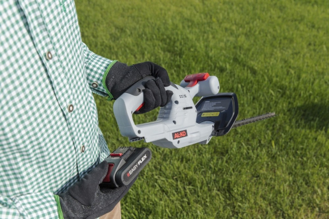 Аккумуляторный кусторез AL-KO HT 2000 (с аккумулятором) в Екатеринбурге