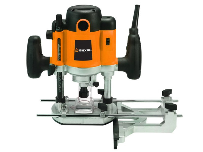 Фрезерная машина Вихрь ФМ-1900 в Екатеринбурге