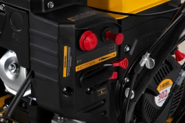 Бензиновая снегоуборочная машина DENZEL SBL 711D PRO