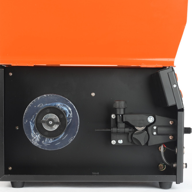 Полуавтомат сварочный инверторный PATRIOT WMA 185AL MIG/MAG/MMA в Екатеринбурге