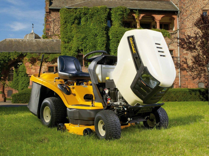 Садовый трактор Cub Cadet CC 917 AE в Екатеринбурге