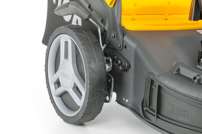 Бензиновая газонокосилка Stiga Combi 48 SVQ