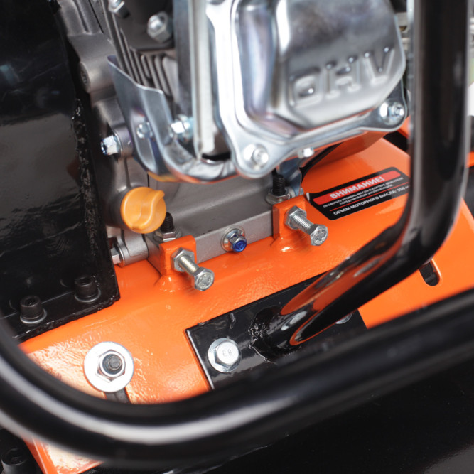 Виброплита PATRIOT VT-100LB в Екатеринбурге