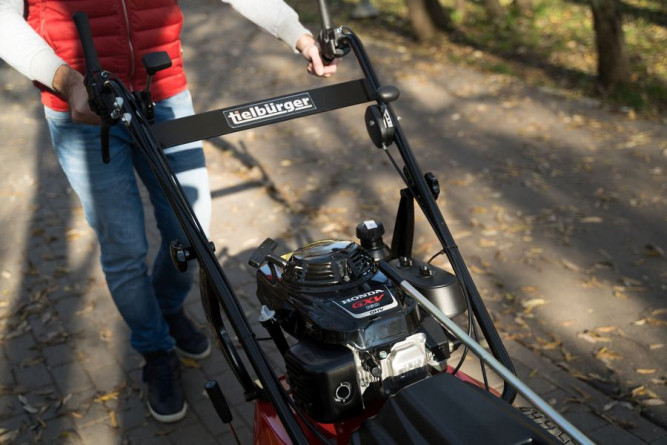 Подметально-уборочная машина TIELBUERGER TK48 Professional (Honda GXV160) в Екатеринбурге