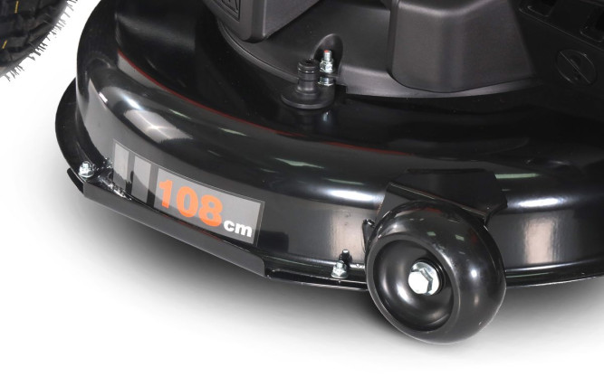 Садовый трактор YARD FOX T 108SCH в Екатеринбурге