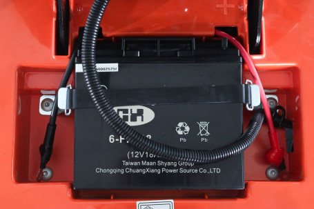 Садовый трактор YARD FOX T 108SCH в Екатеринбурге