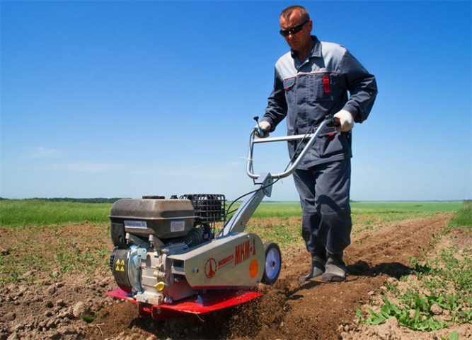 Мотокультиватор Мобил К МКМ-1-168FB