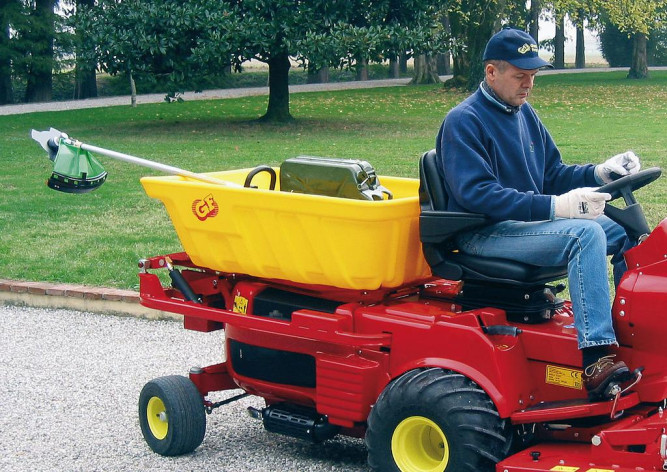 Многофункциональная машина Gianni Ferrari SR 280 DW 28 л.с. в Екатеринбурге