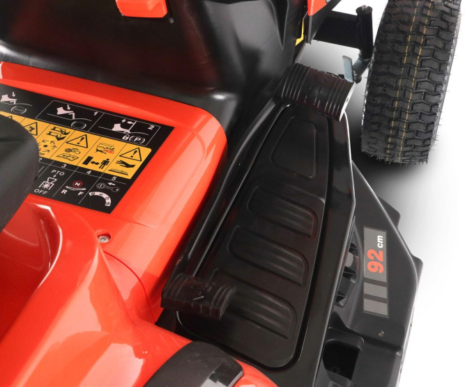 Садовый трактор YARD FOX T 92RBH в Екатеринбурге