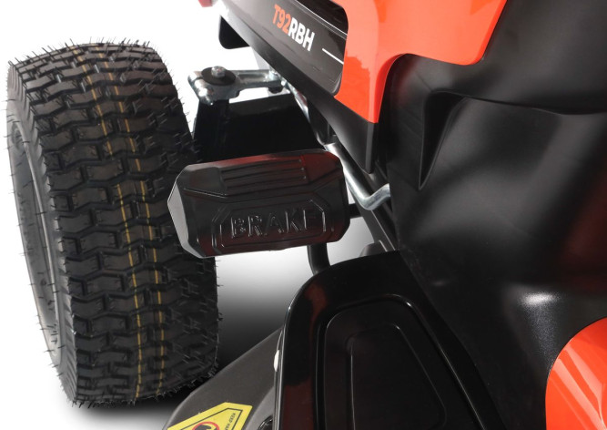 Садовый трактор YARD FOX T 92RBH в Екатеринбурге