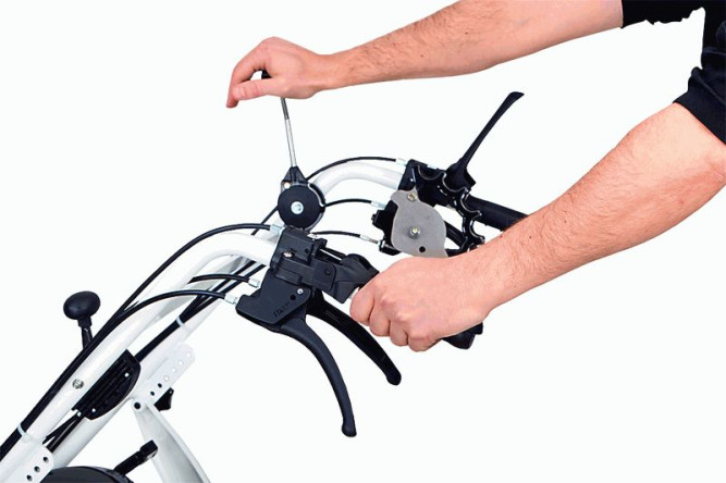 Подметально-уборочная машина TIELBUERGER TK58 Professional HYDRO (Honda GXV160) в Екатеринбурге