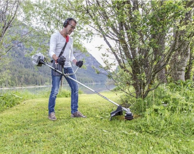 Мотокоса бензиновая Geos by AL-KO Easy BC 330 B в Екатеринбурге