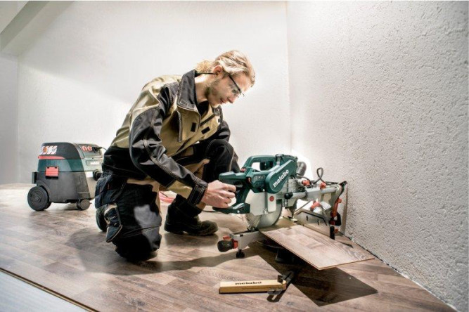 Торцовочная пила Metabo KGSV 72 XACT SYM 612216000 в Екатеринбурге