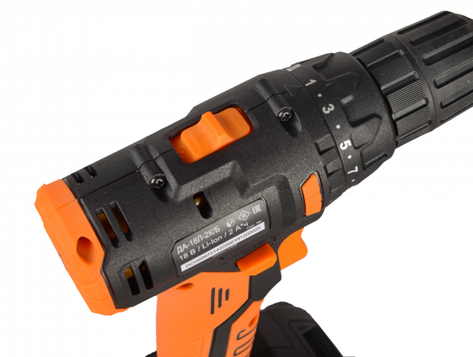 Дрель-шуруповерт аккумуляторная Вихрь ДА-18Л-2К/Б (2,0 А/ч) (бесщеточный двигатель) в Екатеринбурге
