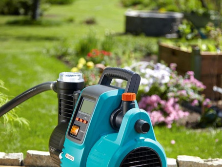 Насос напорный автоматический GARDENA 5000/5E LCD Comfort 01759 в Екатеринбурге