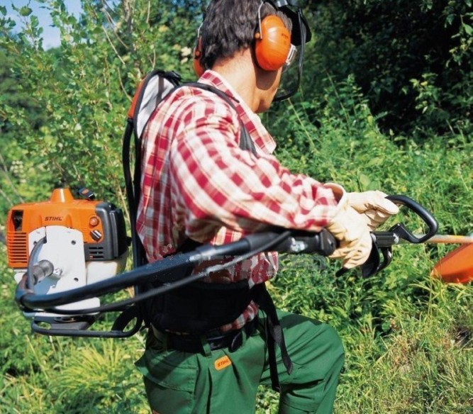 Ранцевая мотокоса STIHL FR-450 в Екатеринбурге