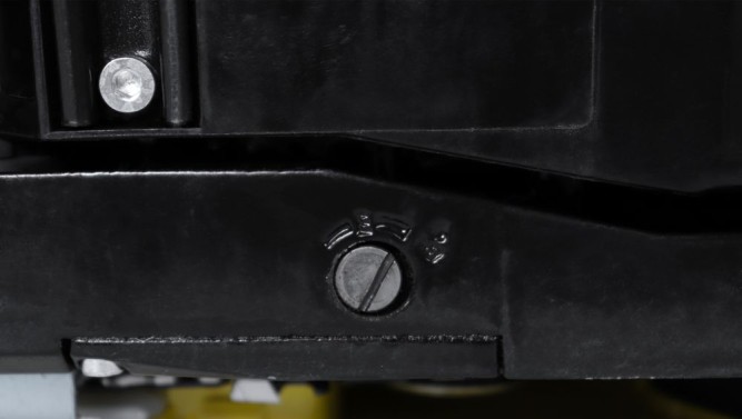 Бензопила CHAMPION N372-18 в Екатеринбурге