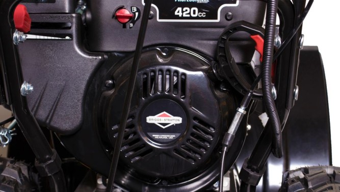 Снегоуборщик Champion ST1170BS в Екатеринбурге