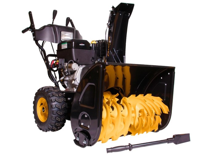 Снегоуборщик Champion ST1170BS в Екатеринбурге