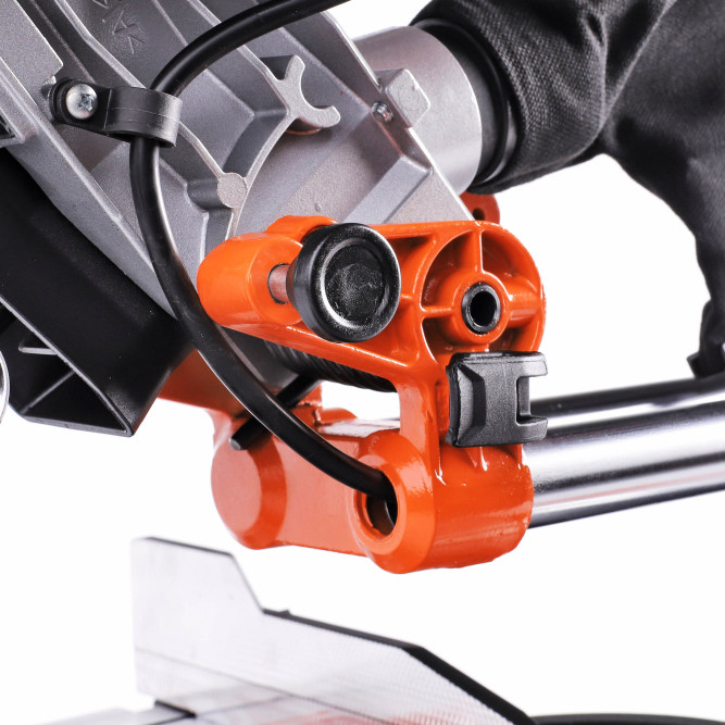 Пила торцовочная PATRIOT Expert MS 210PLD в Екатеринбурге