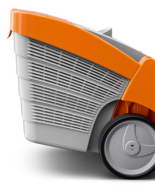 Аккумуляторная газонокосилка Stihl RMA 235 c AK 20 и AL 101