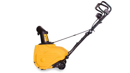 Снегоуборщик Champion STE1650 в Екатеринбурге