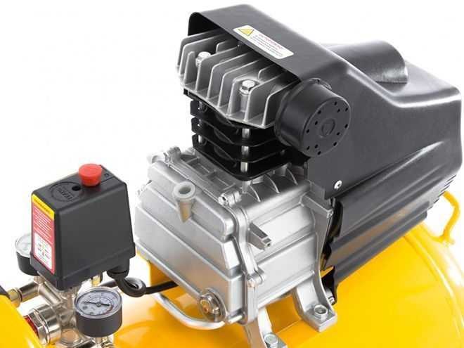 Компрессор воздушный DENZEL РС 1/24-205 в Екатеринбурге