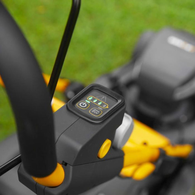 Аккумуляторная газонокосилка Stiga COMBI 950 SQ AE