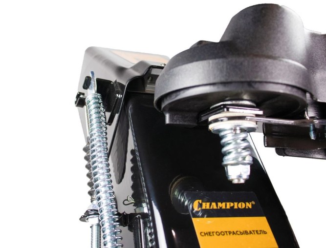 Снегоуборщик Champion ST662E в Екатеринбурге