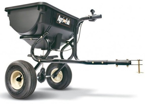 Разбрасыватель удобрений  MTD прицепной, 59 кг в Екатеринбурге