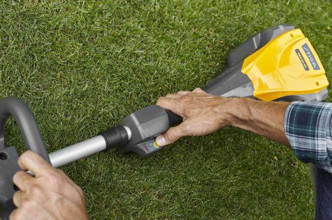 Мотокоса аккумуляторная Stiga SBC 80 AE, без АКБ и ЗУ в Екатеринбурге