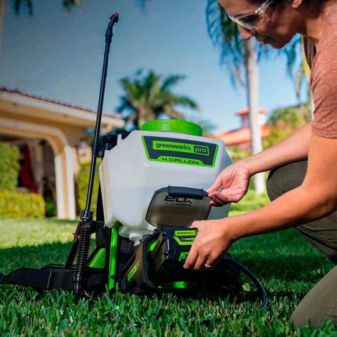 Садовый опрыскиватель  аккумуляторный Greenworks Арт.5300107, 60V без АКБ и ЗУ в Екатеринбурге